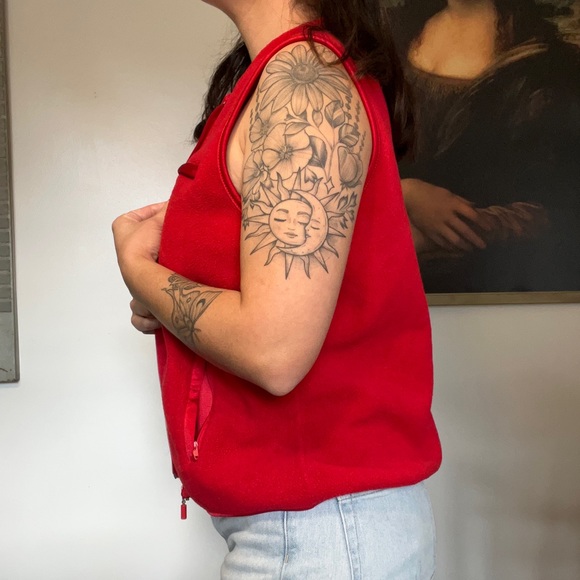 Retro Classic Elements Red Vest Size Small - Picture 3 of 7